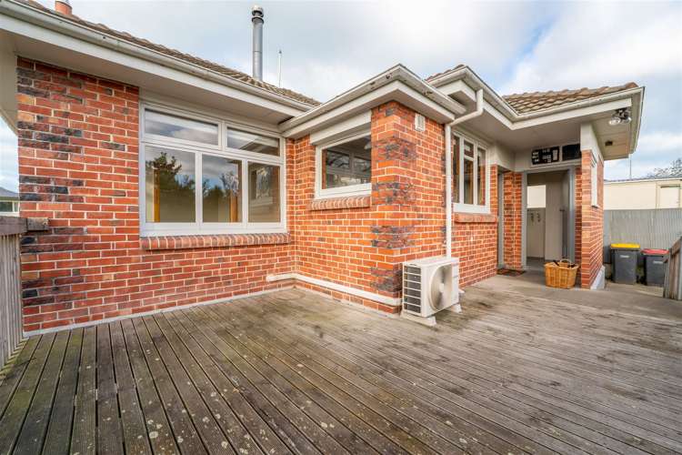 18 Le Cren Street Seaview_16