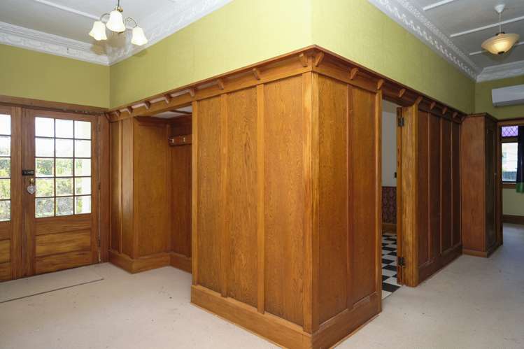 2 Maine Street Dannevirke_20