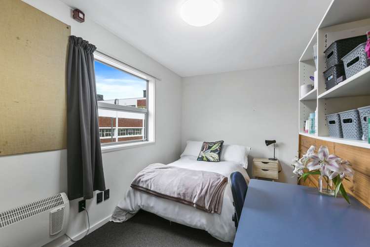 28/19 Drummond Street Mount Cook_7