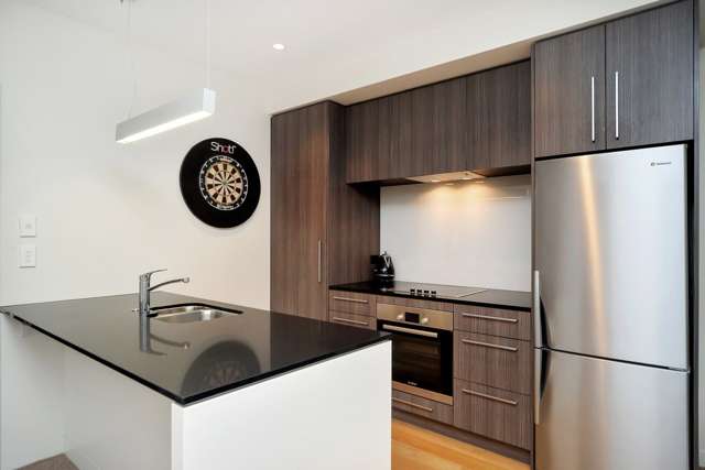 407/8 Nugent Street Grafton_3