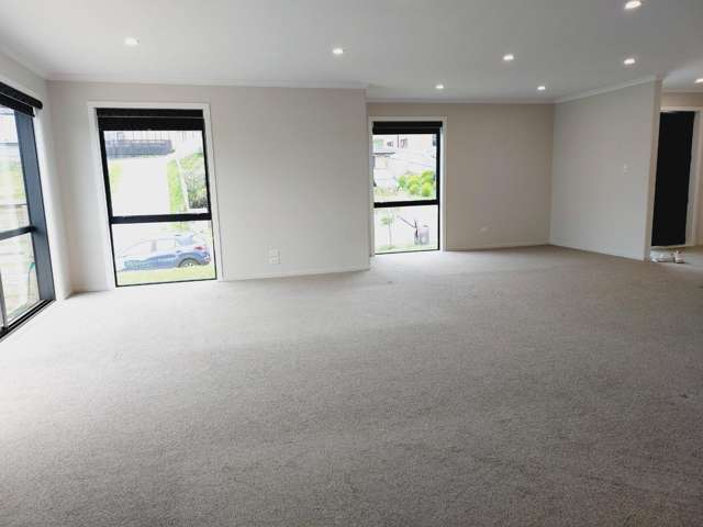 27 Leathem Crescent 1765_4