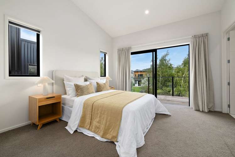 8 Le Mans Grove Cromwell_7