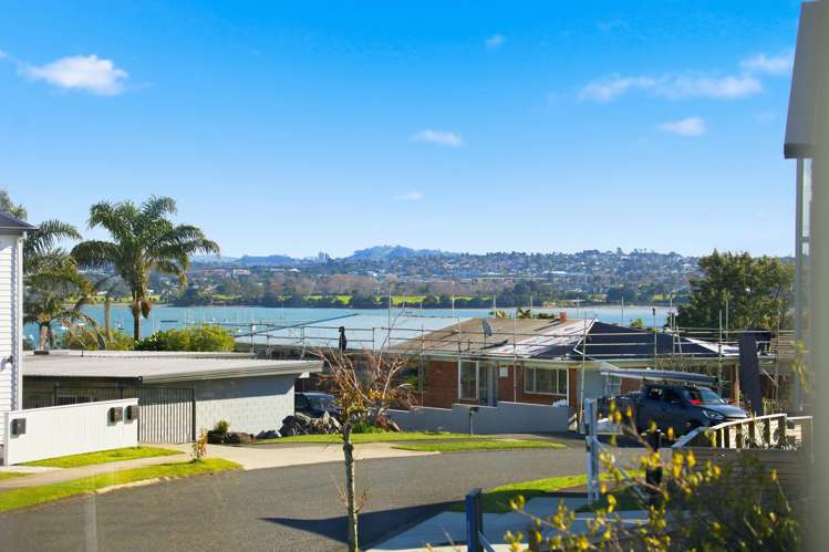 33 Sorrel Crescent Bucklands Beach_25