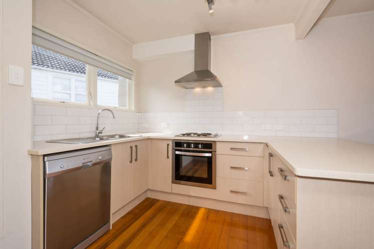 53 Stanaway Street Hillcrest_8