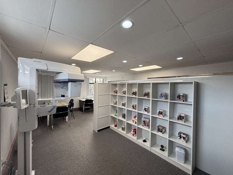 11 Broderick Road Johnsonville_2