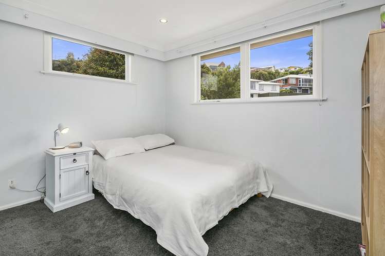 220 Dowse Drive Maungaraki_8