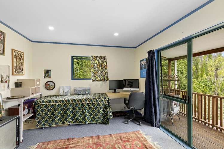 53 Lowry Crescent Stokes Valley_23