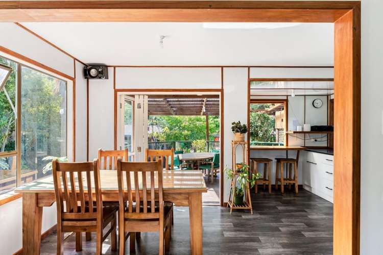 212 Valley Road_5