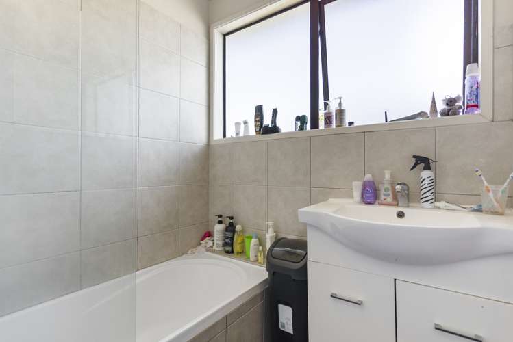 241 Mahia Road Manurewa_11