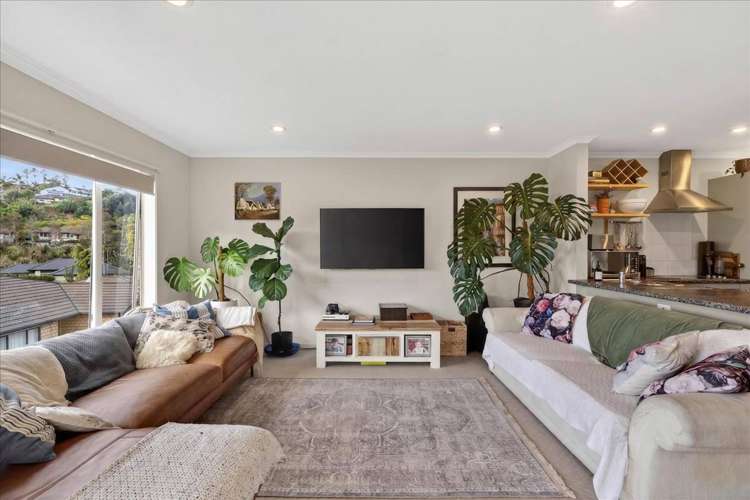 33/19 Glencarron Place_1