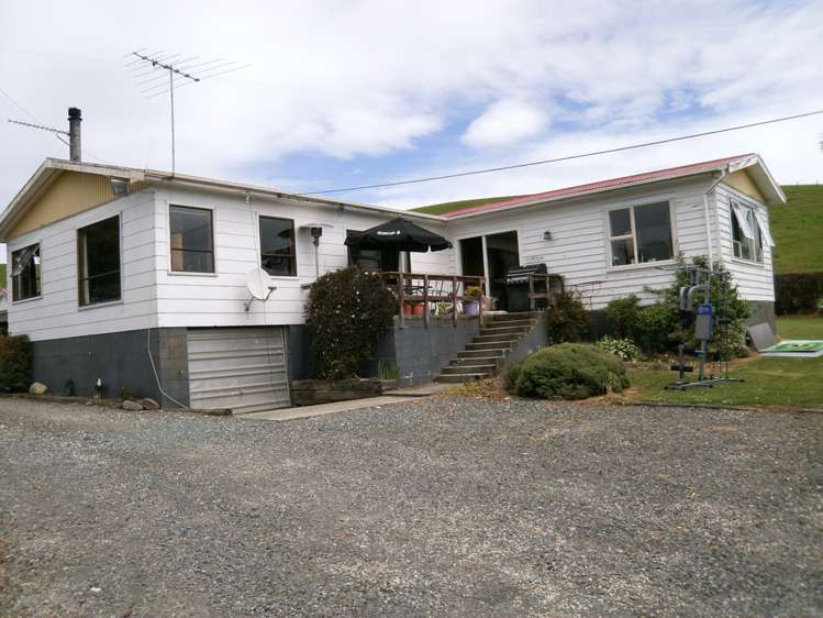 1329 Owaka Highway Balclutha_17