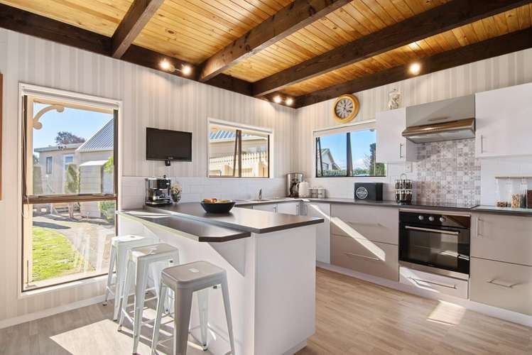 17 Harcourt Place Wakefield_9