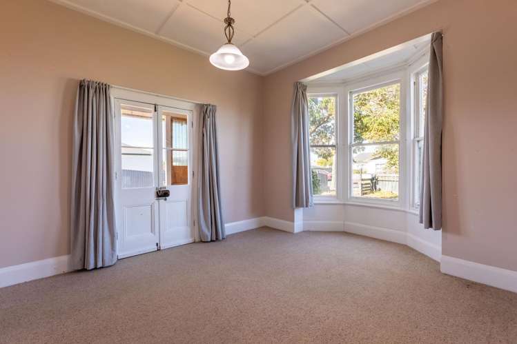 27 Burns Street Dannevirke_13