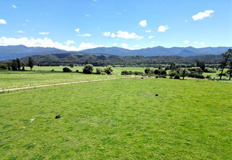 989 State Highway 69 Reefton_16