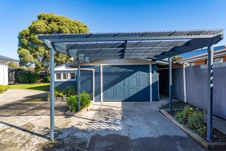 14 Faulkland Drive Witherlea_23