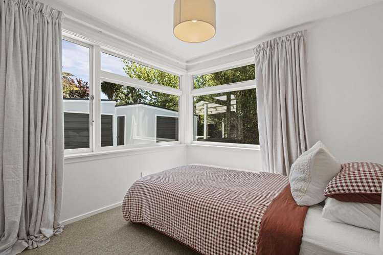 9 Moyna Avenue Dallington_7