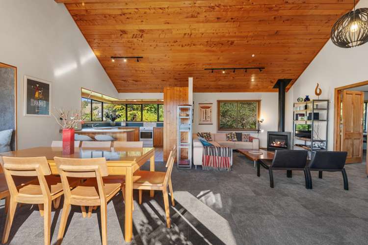 240 Spencer Road Lake Tarawera_11