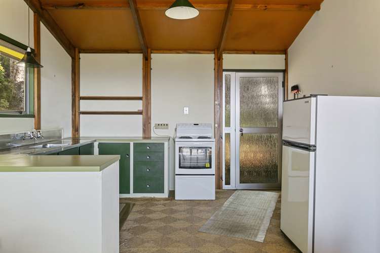 20 Hauraki Terrace Pukawa_5