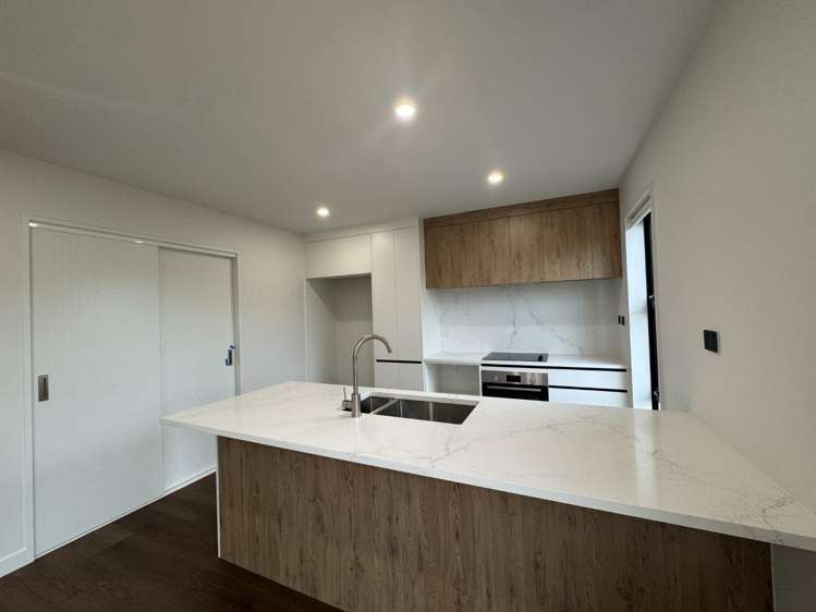 6/20 Luke Street 10057_1