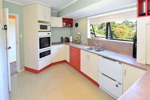 19 Helvetia Drive Browns Bay_4