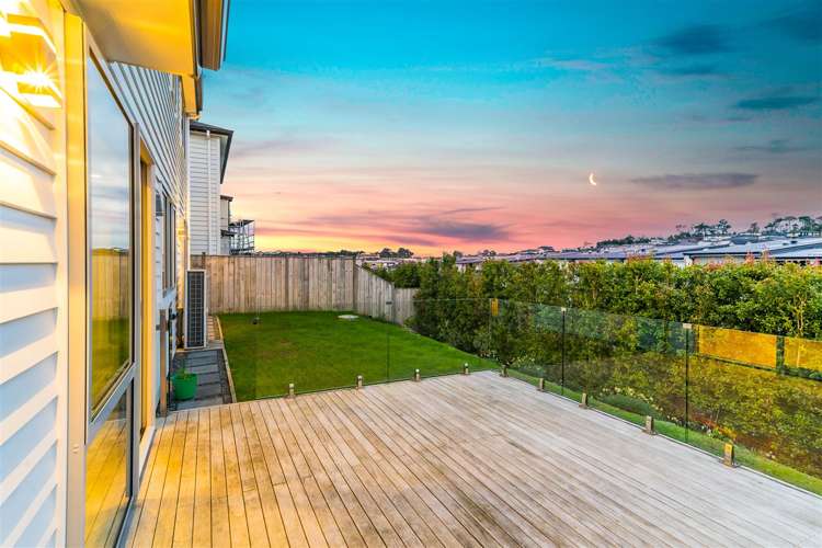 98 Colonial Drive Silverdale_9