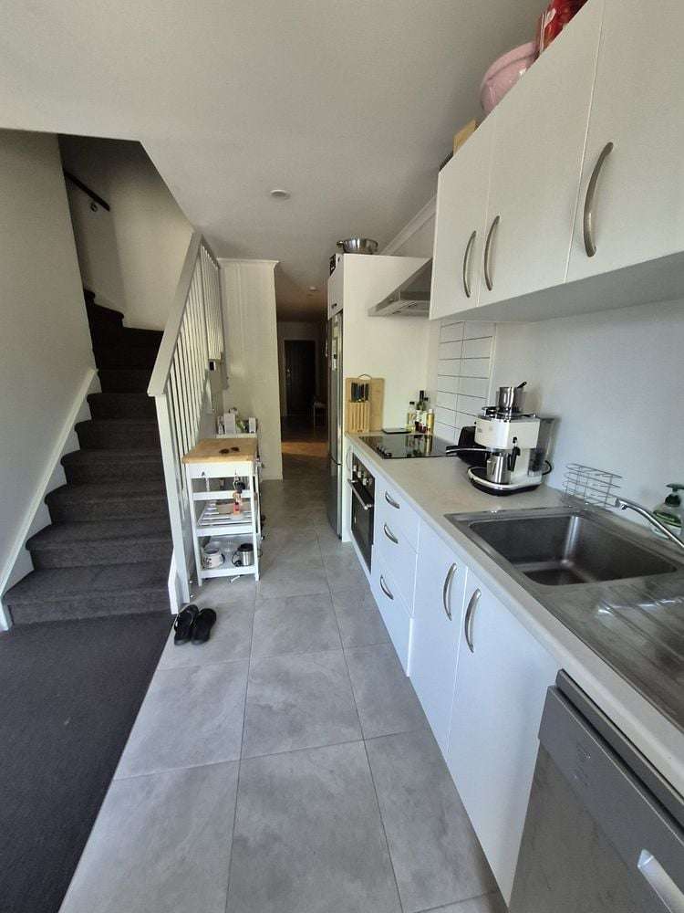 9/113 Knighton Road Hillcrest_3