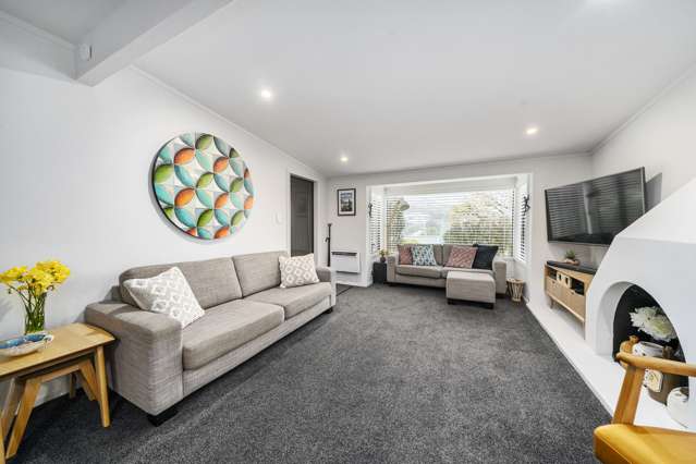 9/33 Halswater Drive Churton Park_1