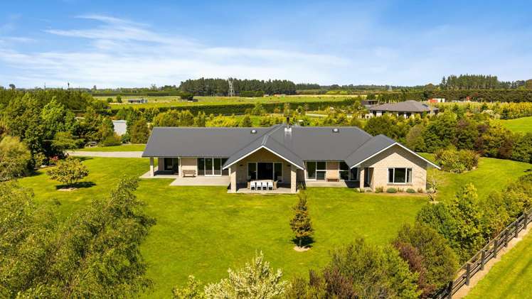249 Curraghs Road Rolleston_19