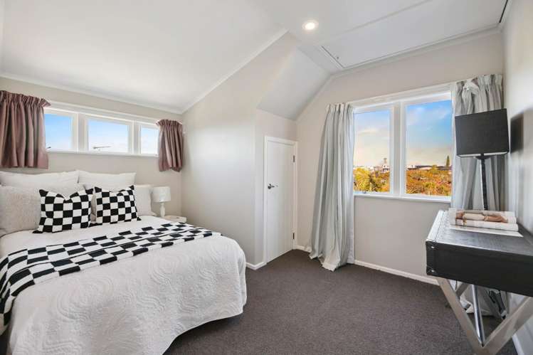 19 Beach Road Mellons Bay_25