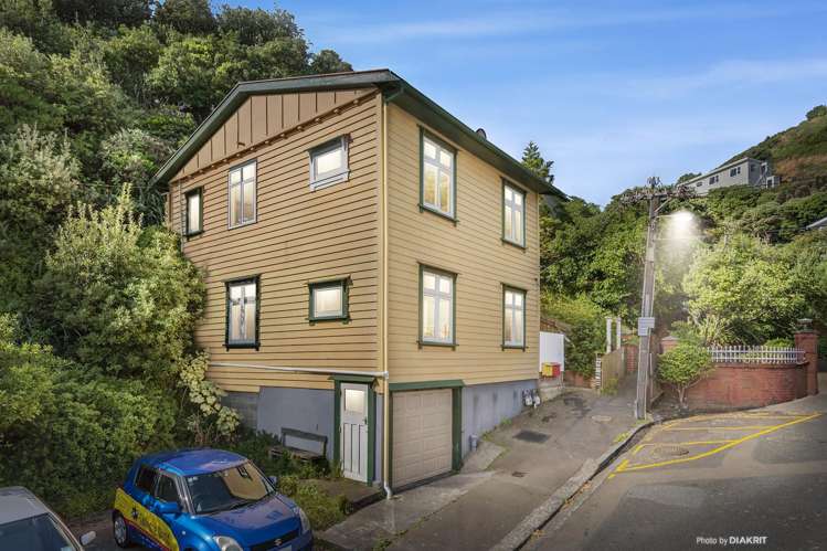 3A Linwood Way Island Bay_0