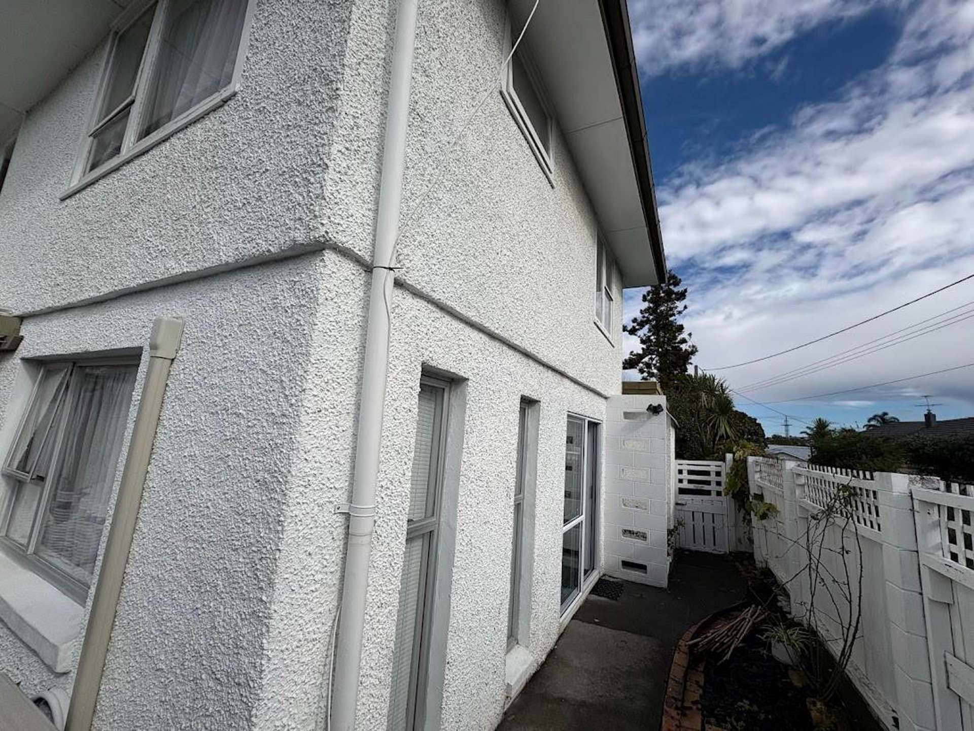 1/185 Chivalry Road Glenfield_0