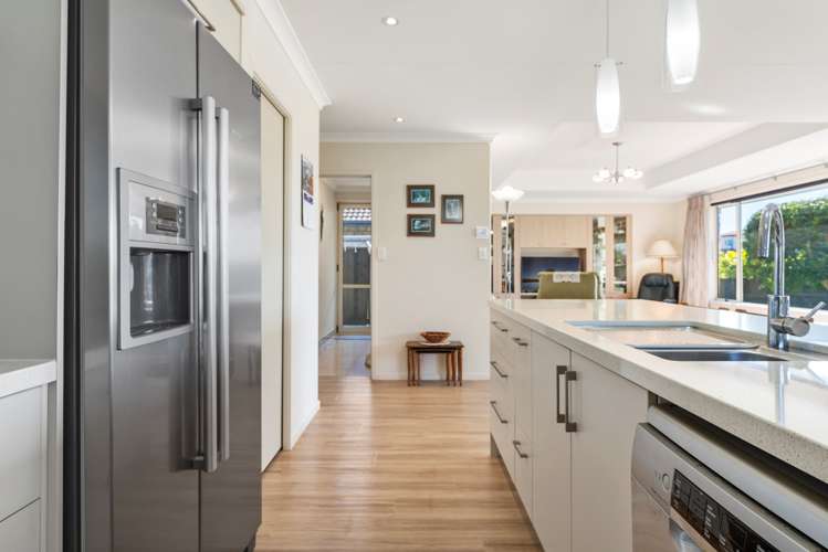 143 Oriental Parade Papamoa_12