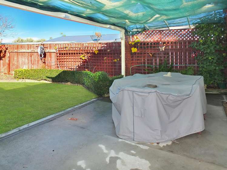 38 Hennessy Street East Foxton Beach_14