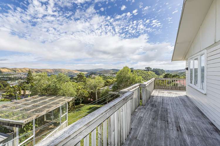 5 Beverley Grove Paparangi_6