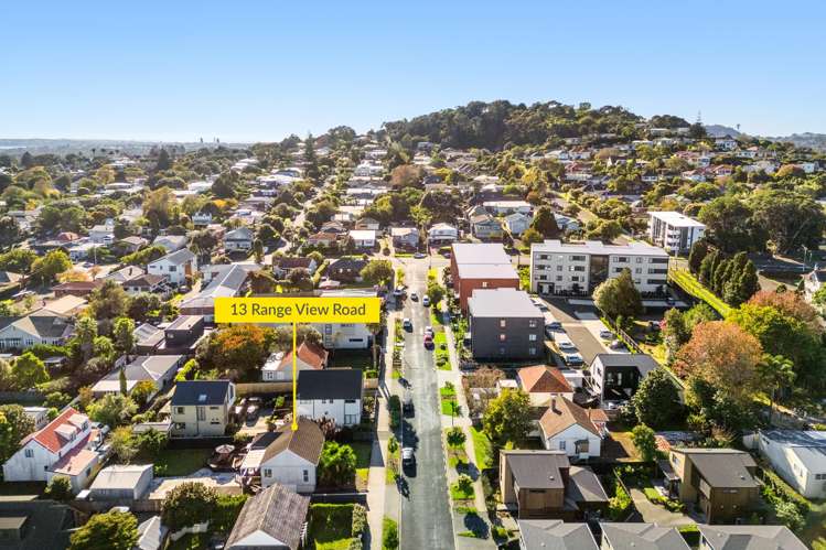 13 Range View Road Mount Albert_22