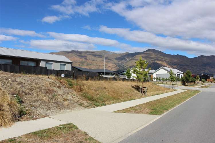 1 Scurr Terrace Wanaka_9