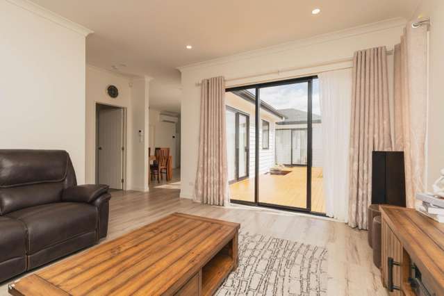 15 Kuinga Street 2378_4