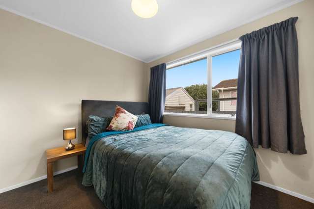17 Gibbons Road Weymouth_3