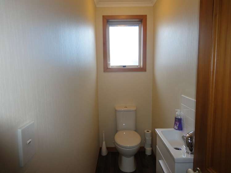 10 Fox Street Temuka_13