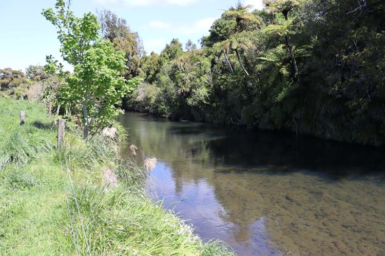 274 Richmond Road Lepperton_34