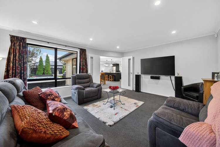 21 Bernice Crescent Yaldhurst_14