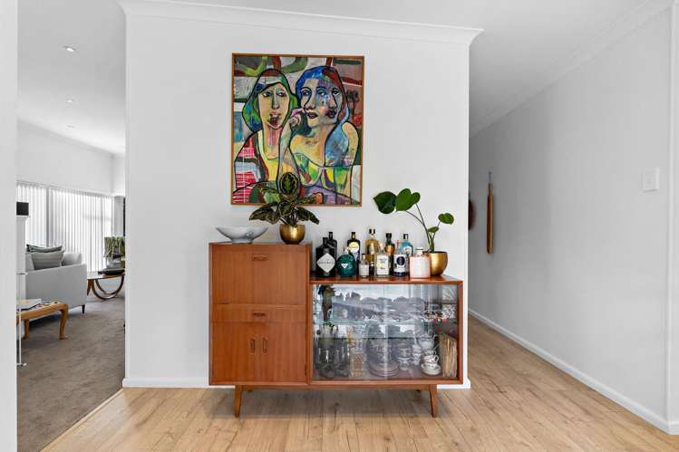 7 Rauhuia Crescent Parau_8