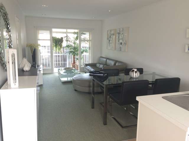 2/666 Pakuranga Road Howick_3