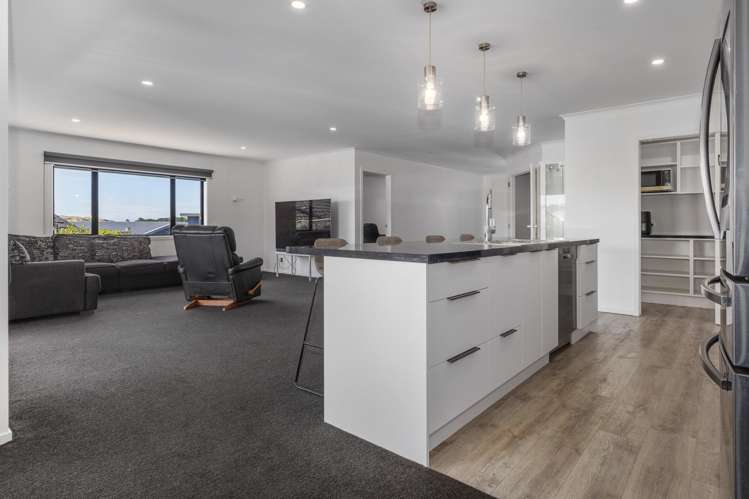 45 John Burke Drive Aotea_2