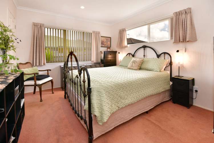 15 Kath Hopper Drive Orewa_14