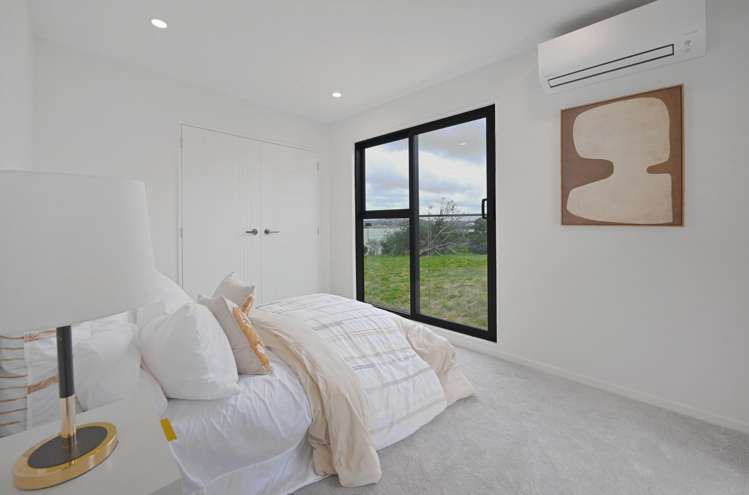67 Harbourside Parade Hobsonville_19