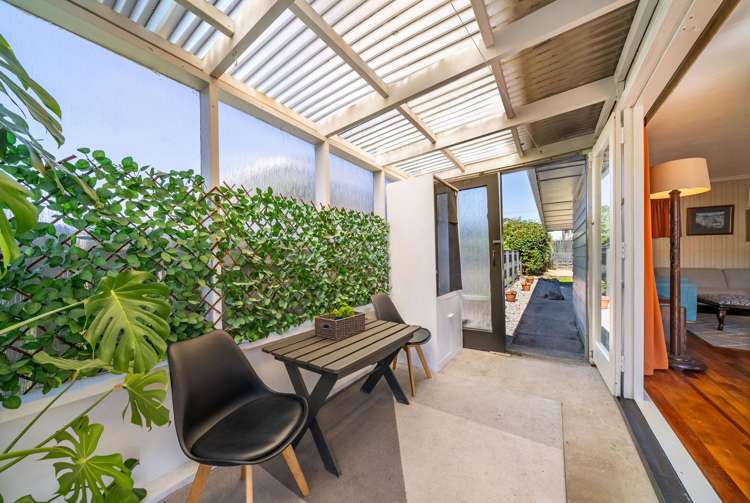 8 Ruru Crescent Heretaunga_22