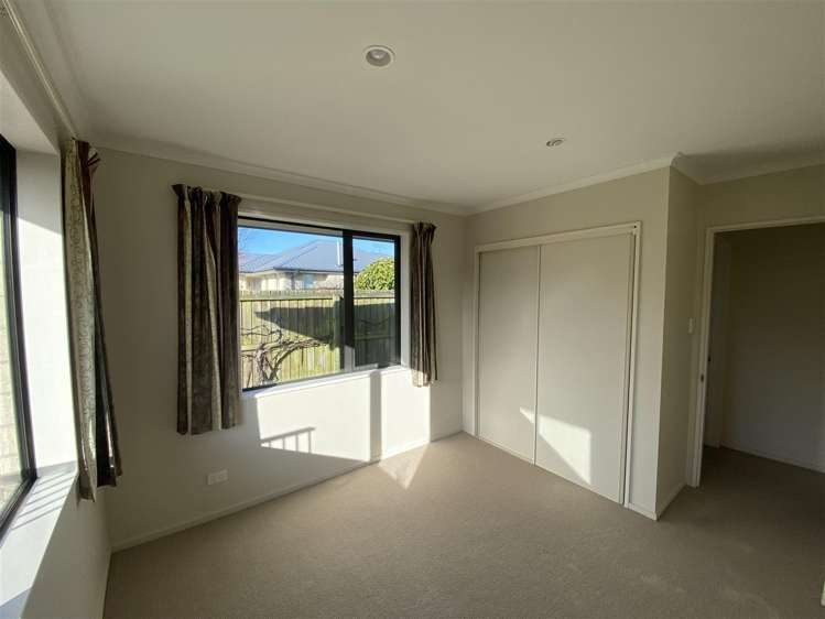 216 Southfield Drive Lincoln_13