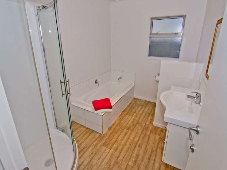 7 Ernest Kemp Rise Wharewaka_3