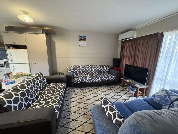 3/16 Charlemont Street_0